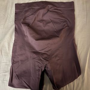 BLANQI Maternity Belly Support Leggings